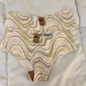 Victoria Secret Seamless Undies